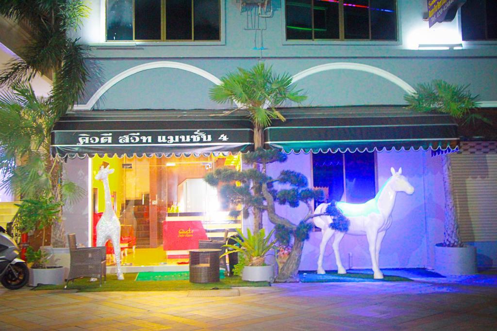Royal Q & D Suites Pattaya Buitenkant foto